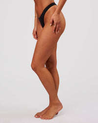 Woman wearing Zero Thong 2pk - Black | Model:Bianca | Size:S | Thumbnail Index: 10