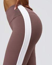 Woman wearing Fusion V-Contour Bind High-Rise Flared Legging - Cocoa Power-White | Model:Jordan | Size:S | Thumbnail Index: 6