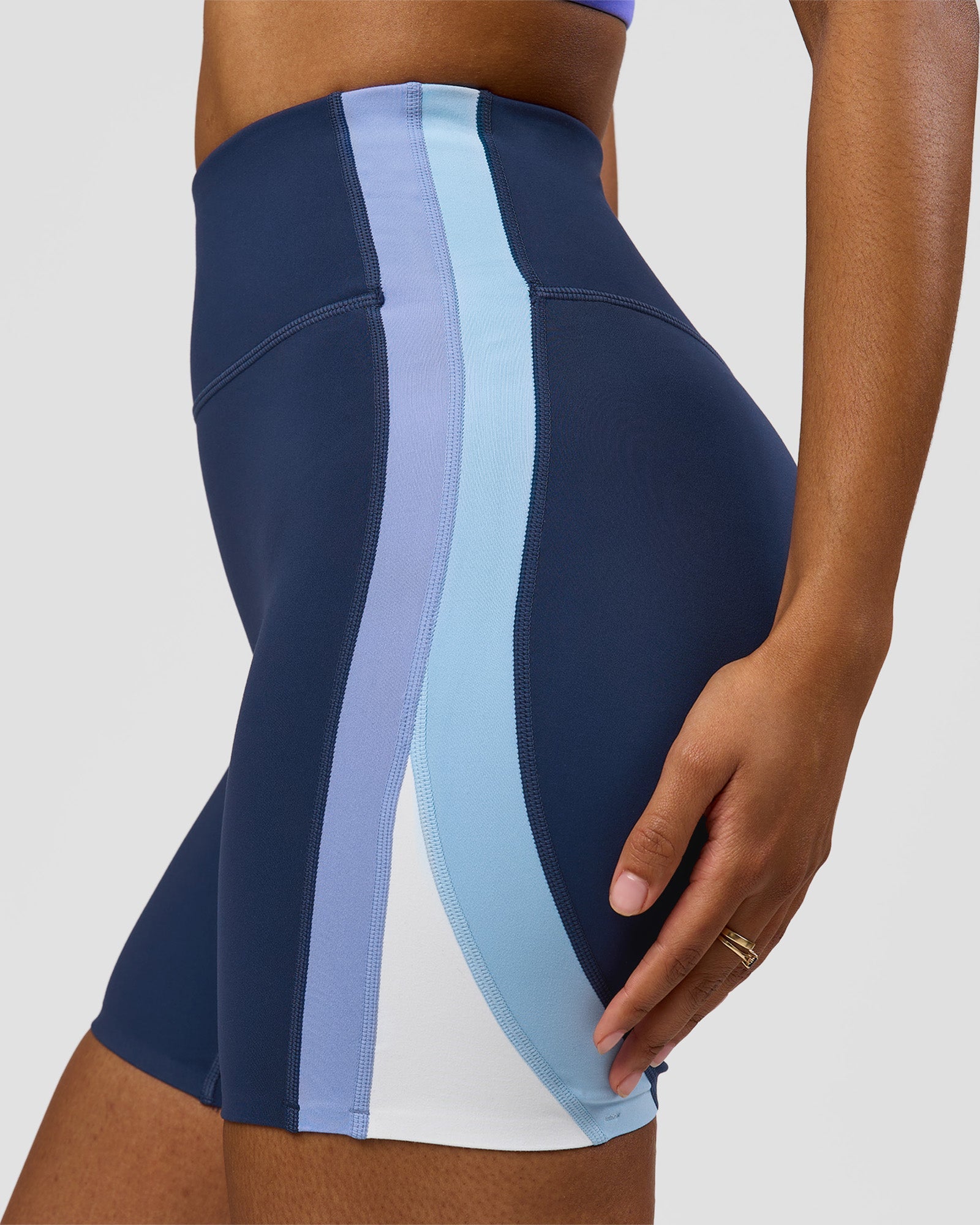 Woman wearing Revitalise Ultra High-Rise 6" Short - Future Navy-Bluebell | Model:Jordan | Size:S