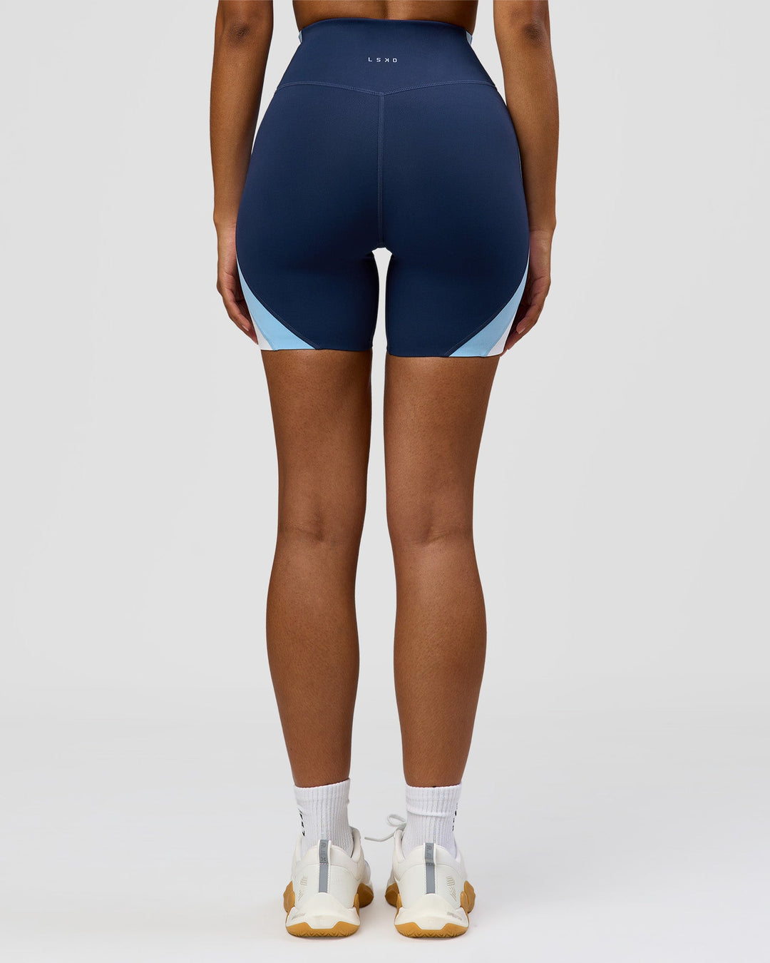 Woman wearing Revitalise Ultra High-Rise 6" Short - Future Navy-Bluebell | Model:Jordan | Size:S - view 7