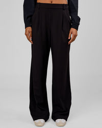 Woman wearing StretchShift Wide Leg Pant Tall - Black | Model:Rosie | Size:S | Thumbnail Index: 1