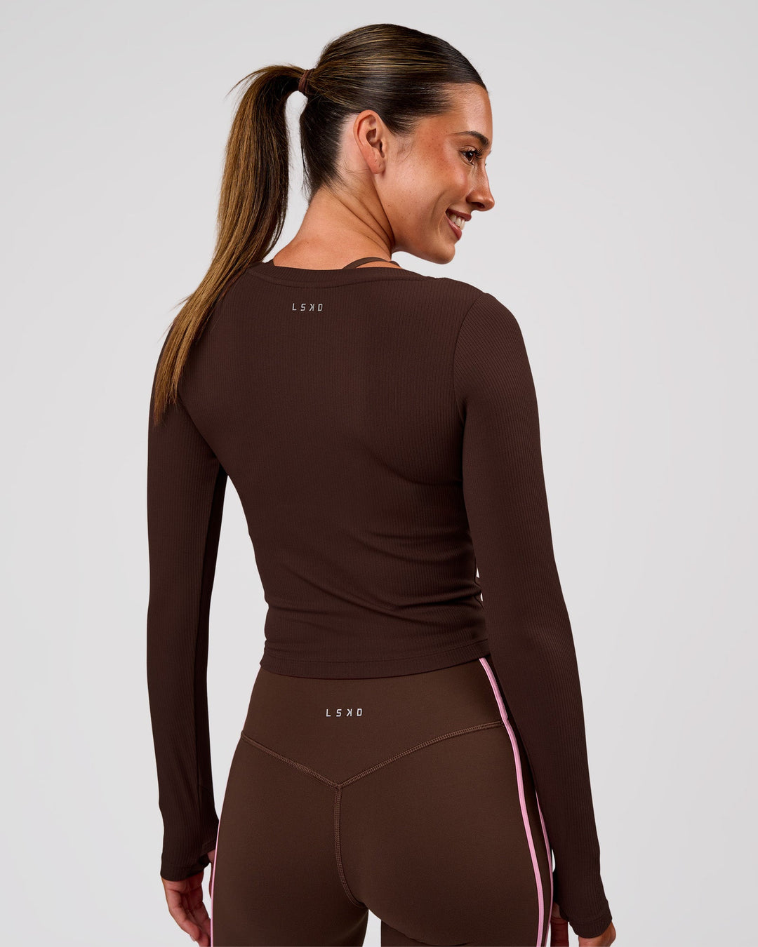 Woman wearing Horizon Long Sleeve Tee - Hot Chocolate | Model:Charli | Size:XS - view 10