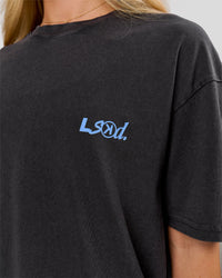 Woman wearing Blended FLXCotton Oversize Tee  - Black Washed | Model:Issy | Size:XS | Thumbnail Index: 14