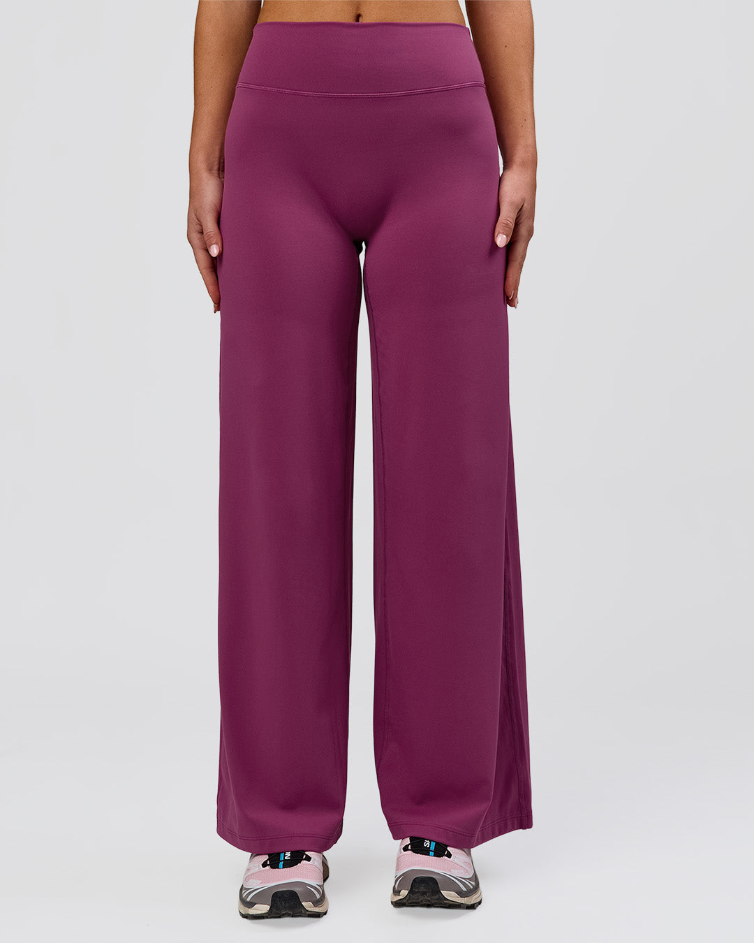 Woman wearing Elixir High-Rise Petite Pant - Boysenberry | Model:Issy | Size:XS - view 18