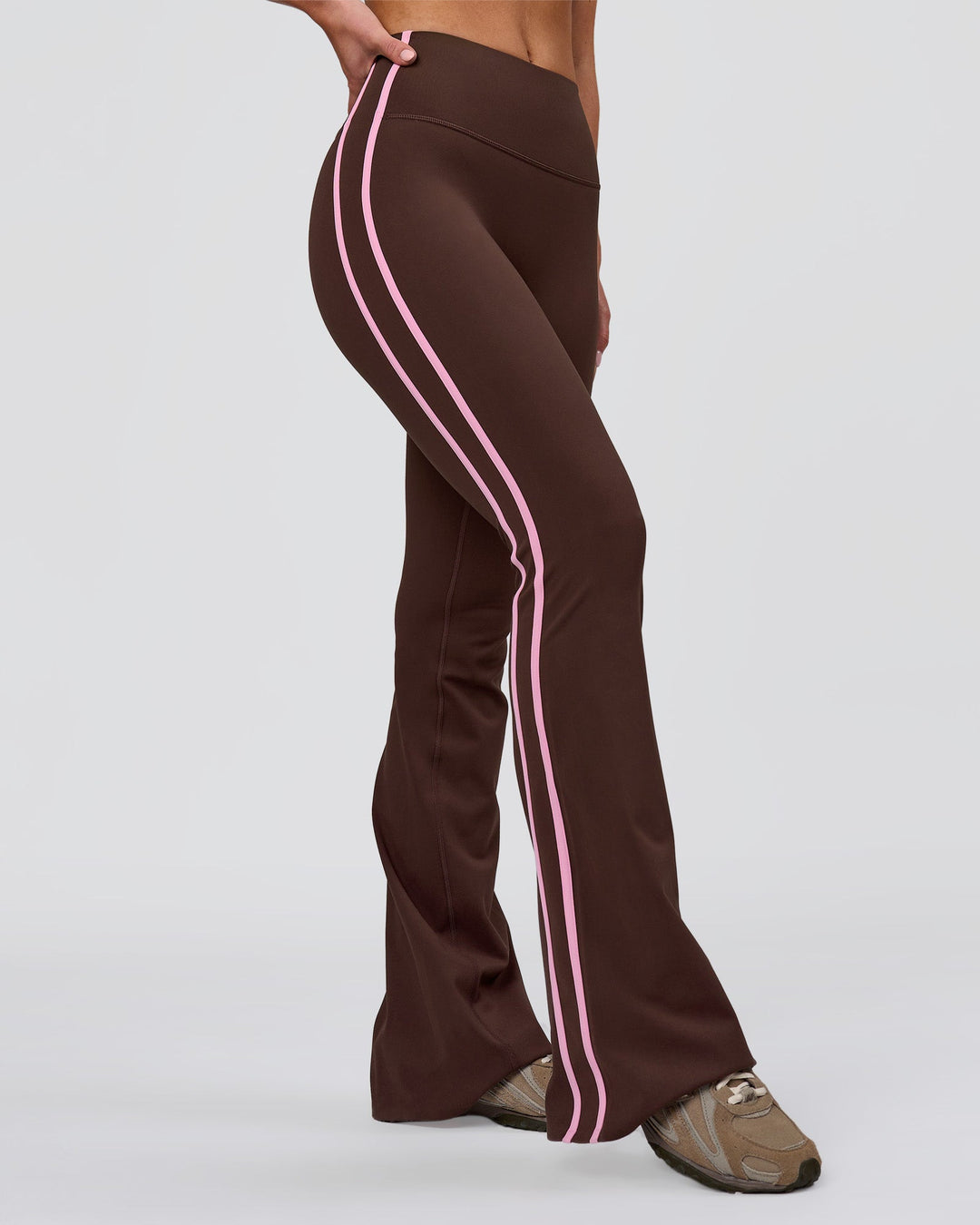 Woman wearing Fusion V-Contour Bind High-Rise Flared Legging - Hot Chocolate-Pink Rose | Model:Issy | Size:XS - view 10