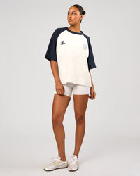 Woman wearing Victory Heavyweight Boxed Raglan Tee - Silver Marl-Midnight Navy | Model:Rosie | Size:XS | Thumbnail Index: 8