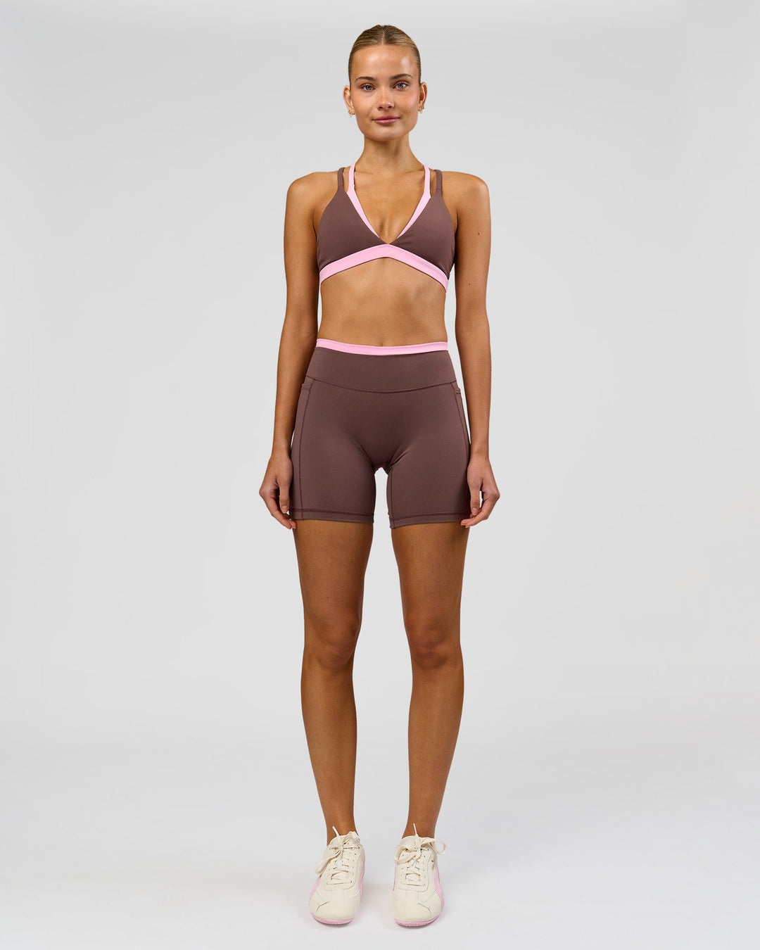 Woman wearing Bree Fusion High-Rise 6" Short Pockets - Cocoa Powder-Pink Rose | Model:Taneisha | Size:XS - view 8