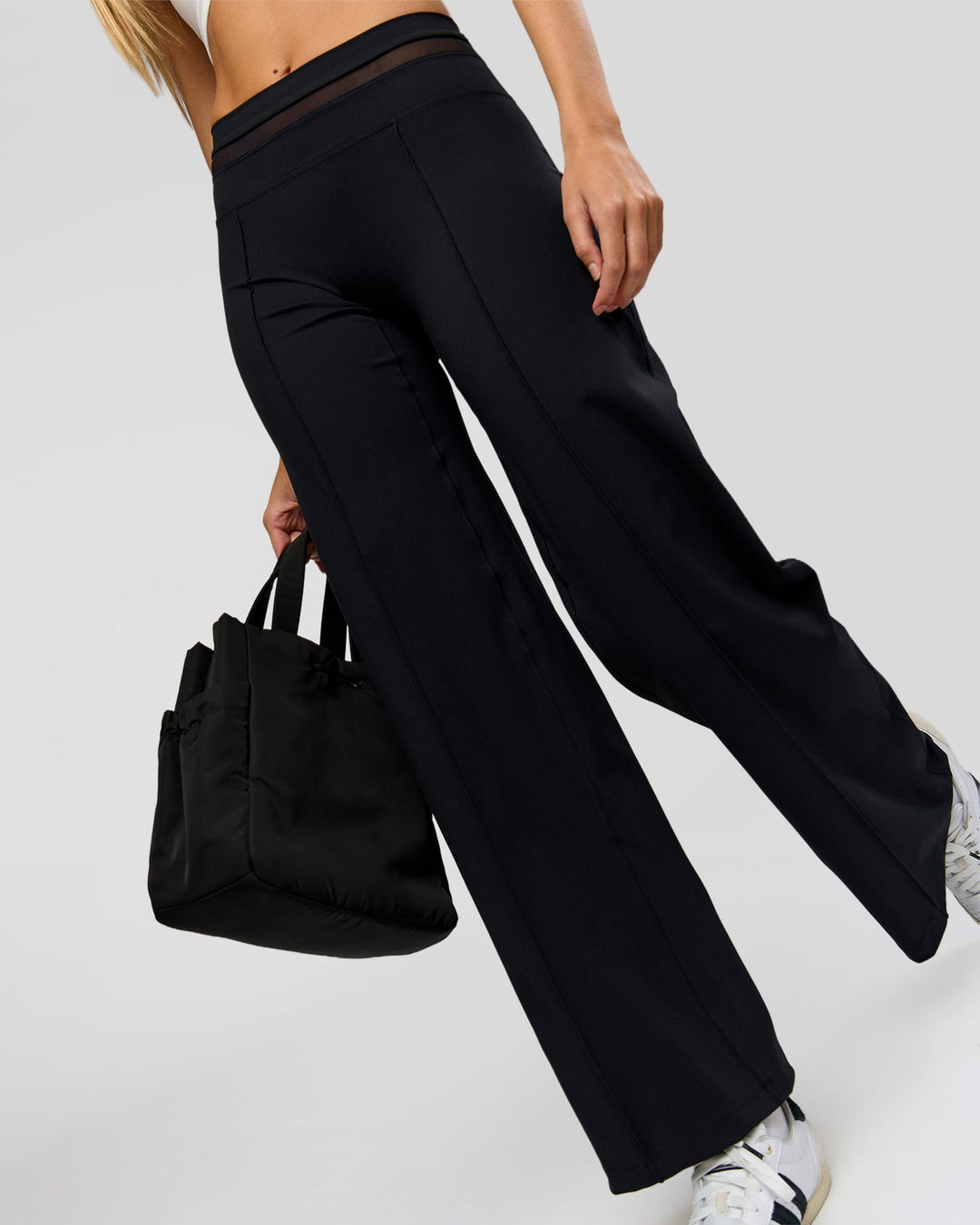 Woman wearing Dare Wide Leg Pant - Black | Model:Taneisha | Size:XS - view 2