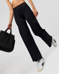 Woman wearing Dare Wide Leg Pant - Black | Model:Taneisha | Size:XS | Thumbnail Index: 2
