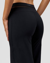 Woman wearing Dare Wide Leg Pant - Black | Model:Taneisha | Size:XS | Thumbnail Index: 5