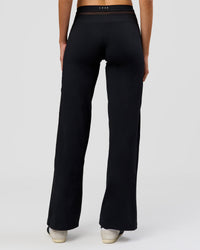 Woman wearing Dare Wide Leg Pant - Black | Model:Taneisha | Size:XS | Thumbnail Index: 8