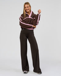 Woman wearing Elixir High-Rise Tall Pant - Ground Coffee | Model:Taneisha | Size:XS | Thumbnail Index: 10
