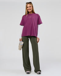Woman wearing Elixir High-Rise Tall Pant - Pure Olive | Model:Taneisha | Size:XS | Thumbnail Index: 4