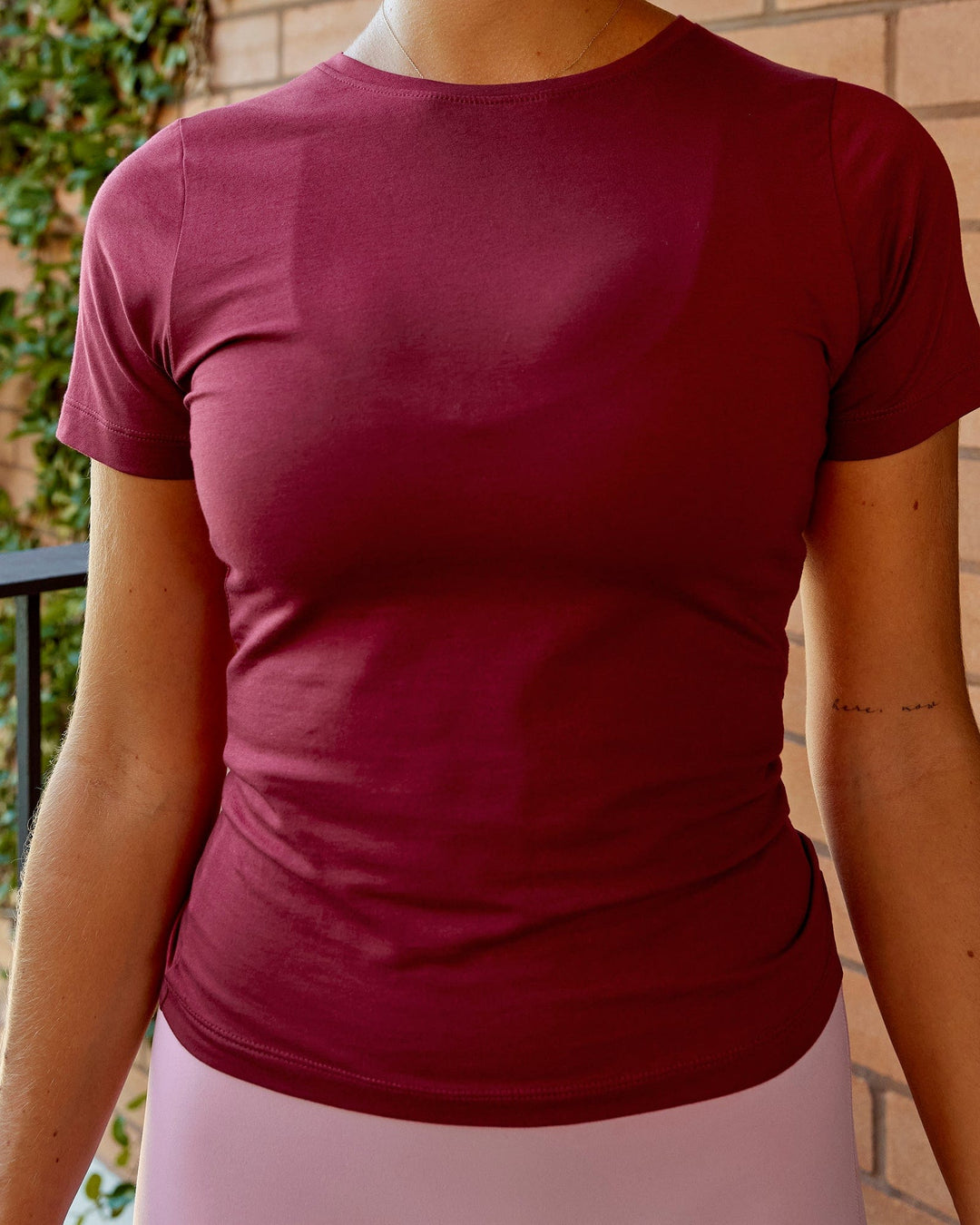 Charge PimaFLX-Lite Fitted Tee - Cranberry