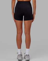 Flux Ultra High-Rise 4" Short Pockets - Black