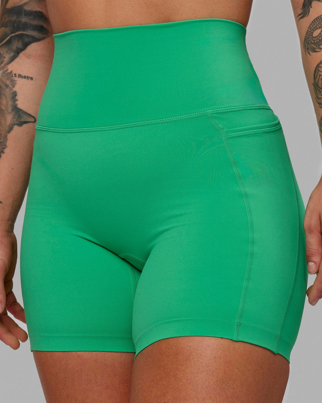 Elixir Mid-Length Shorts with Pockets - Holly Green