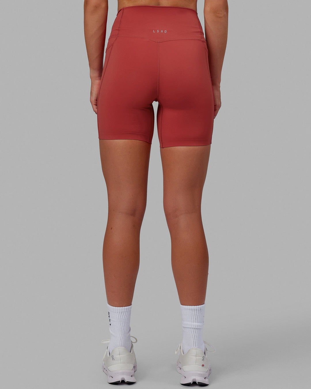 Elixir Ultra High-Rise 6" Short Pockets - Cardinal