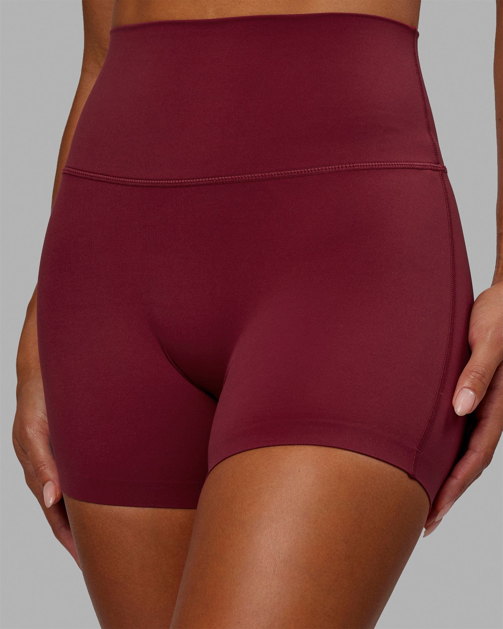 Elixir Ultra High-Rise 4" Short - Cranberry