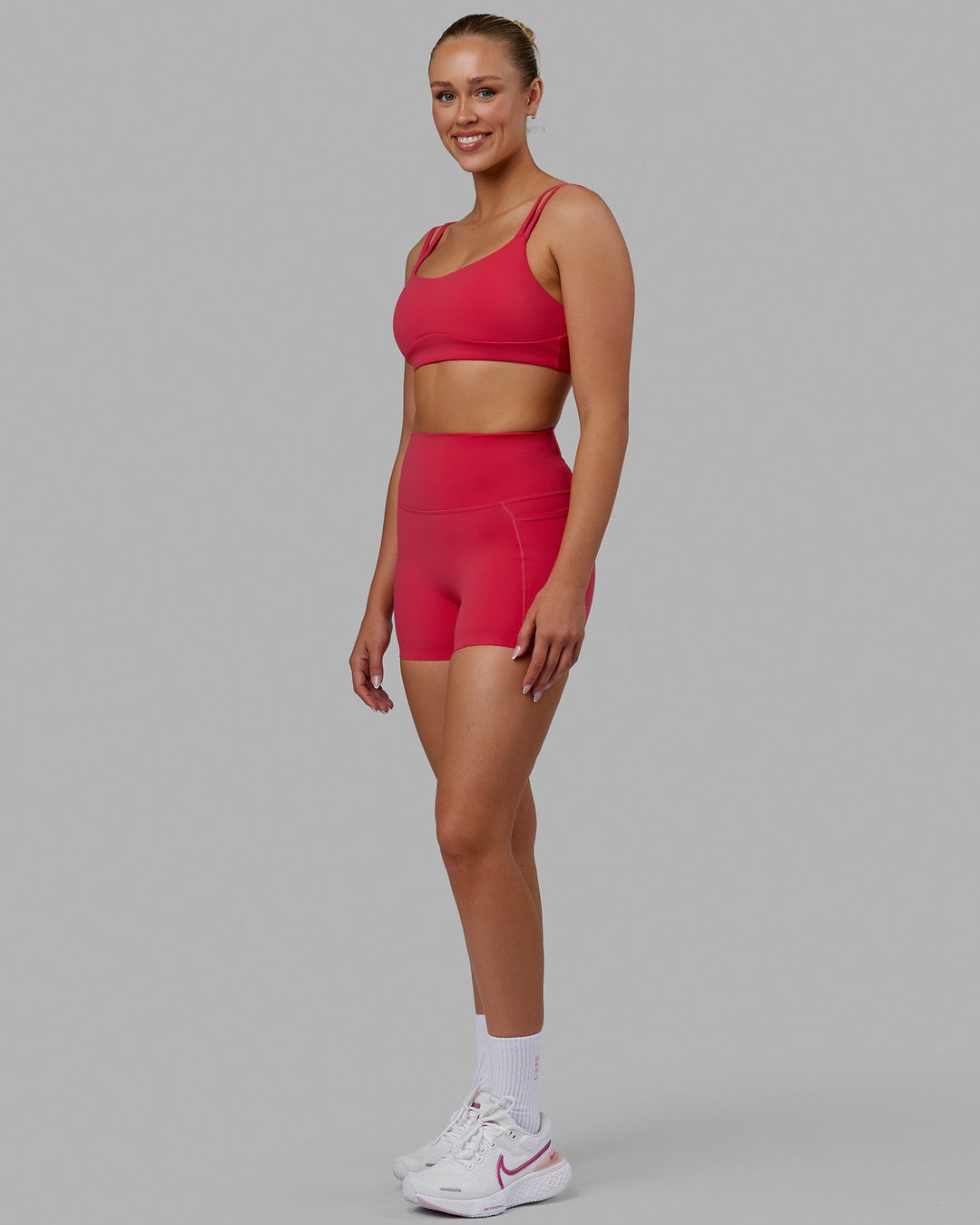 Elixir Ultra High-Rise 4" Short Pockets - Raspberry