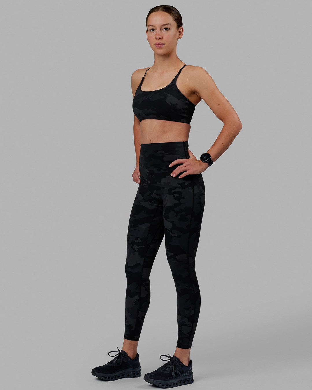 Twist Sports Bra - Black Camo