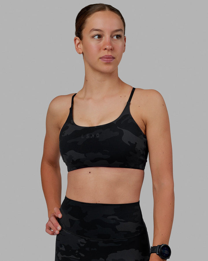 Twist Sports Bra - Black Camo
