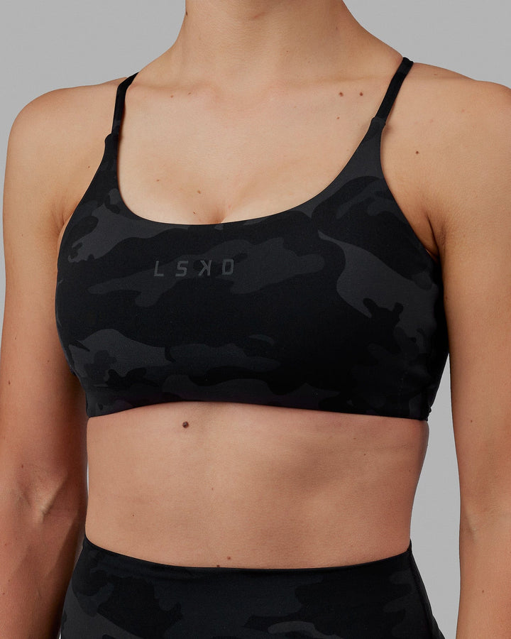 Twist Sports Bra - Black Camo
