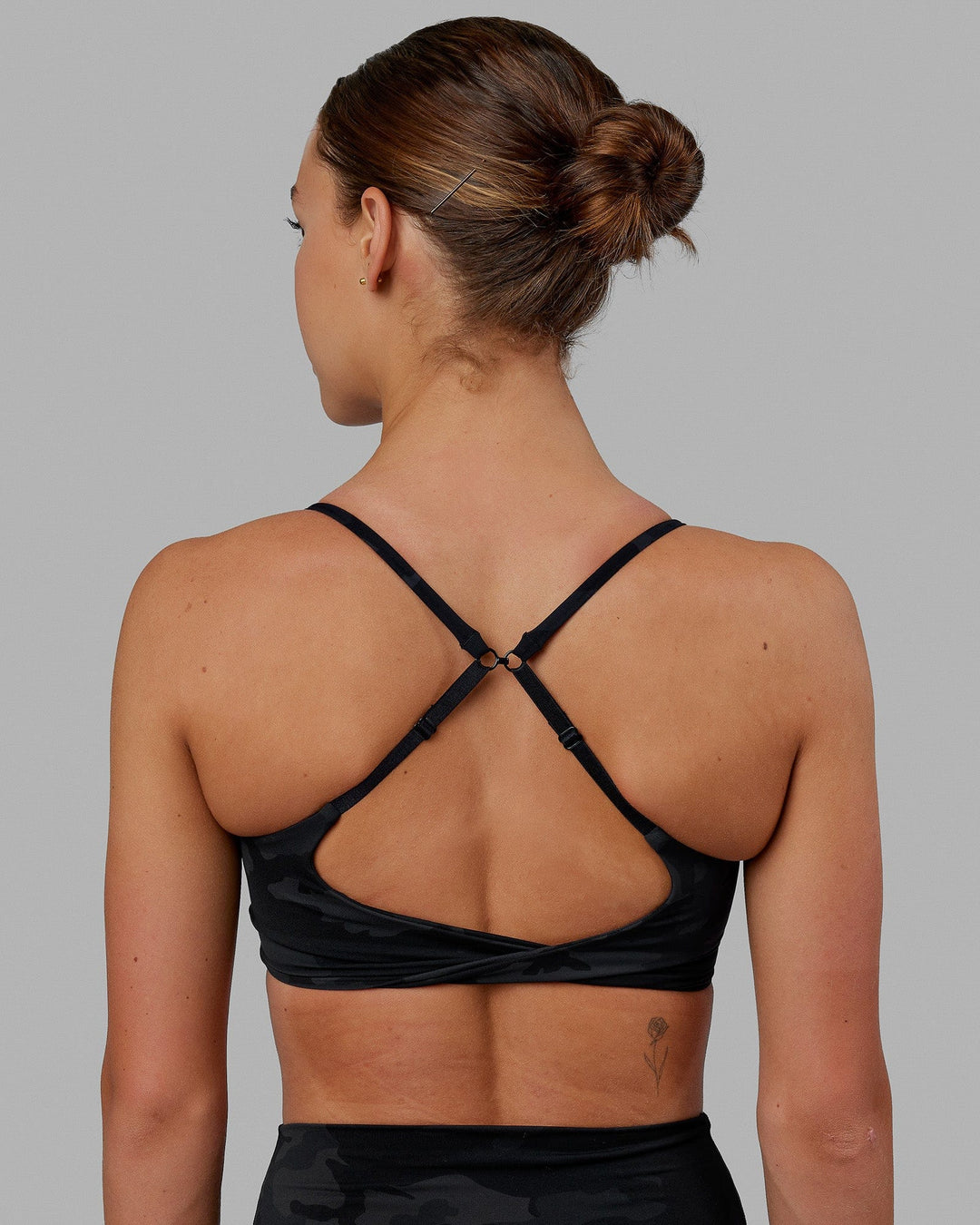 Twist Sports Bra - Black Camo