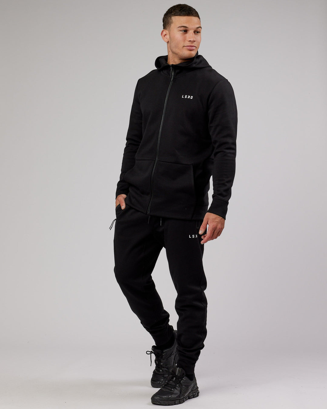 Athlete ForgedFleece Zip Trackpant - Black